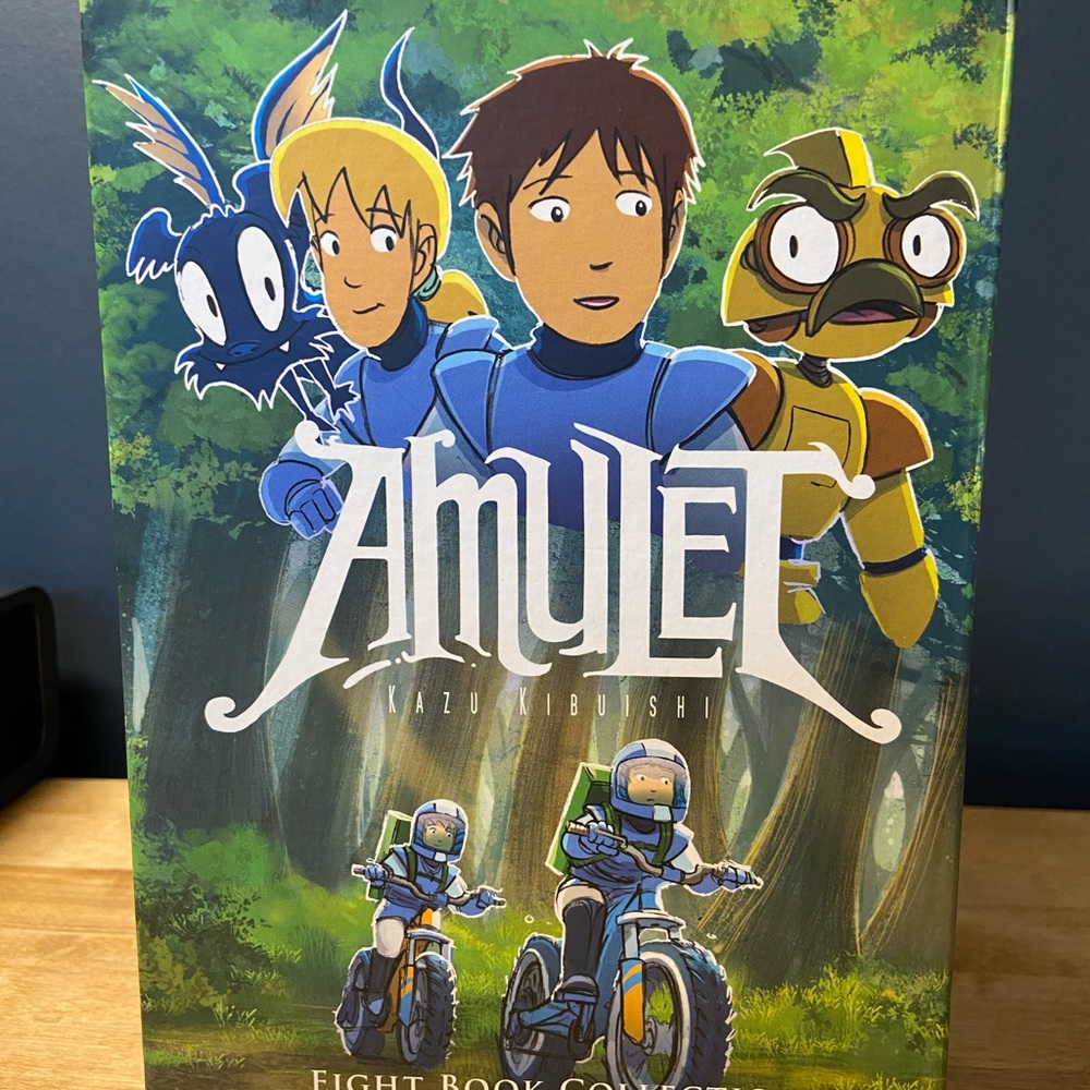 Amulet Book Collection